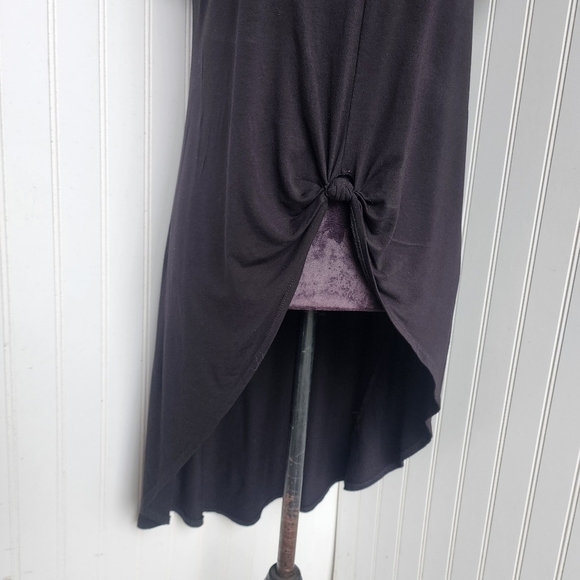 Black Tie Front Short Sleeve Asymmetrical Tunic - Picture 6 of 12